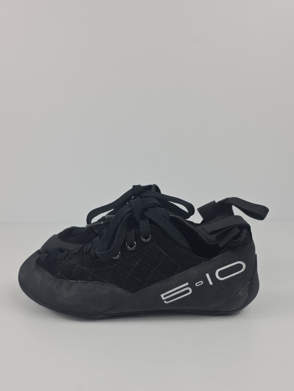 Five Ten Diamond Black Rock Climbing Women's Shoes Size 7.5 - Picture 9 of 13